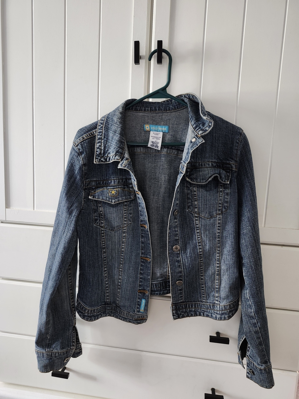 Hollywood The Jeans People Women's Blue Denim Jean Jacket by Jeepers